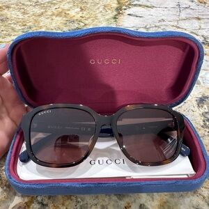 Gucci Black and Brown Sunglasses